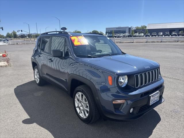 2022 Jeep Renegade Latitude 4x4