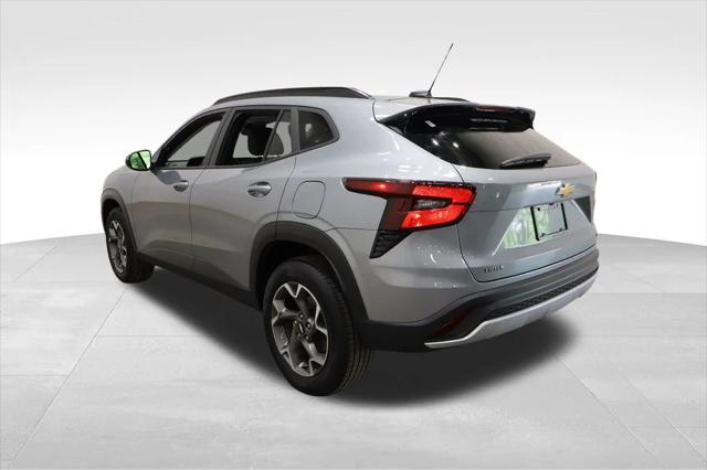 2024 Chevrolet Trax FWD LT