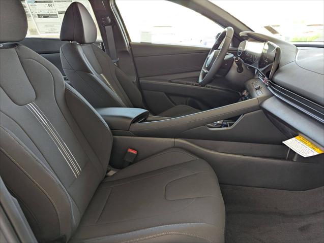 2025 Hyundai Elantra Hybrid SEL Sport
