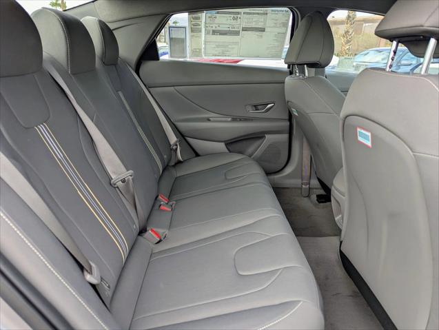 2025 Hyundai Elantra Hybrid SEL Sport