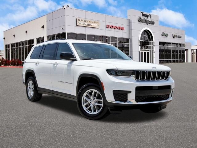 2023 Jeep Grand Cherokee L Laredo 4x4