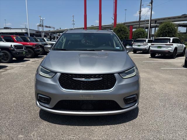 2021 Chrysler Pacifica Hybrid Touring L