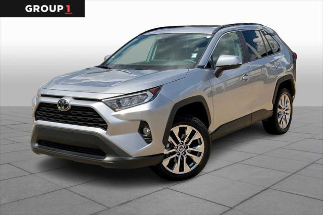 2020 Toyota RAV4 XLE Premium