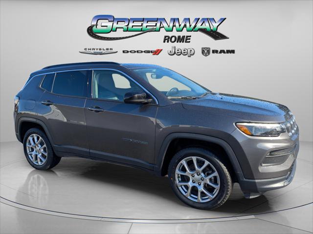 2022 Jeep Compass Latitude Lux 4x4