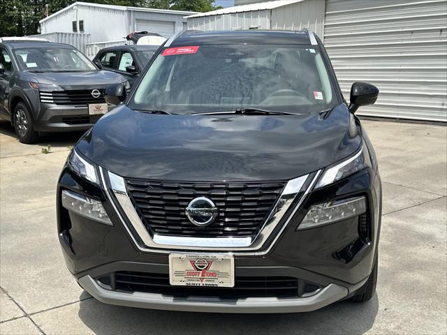 2021 Nissan Rogue SV FWD