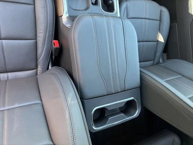 2025 Chevrolet Silverado 1500 4WD Crew Cab Short Bed High Country