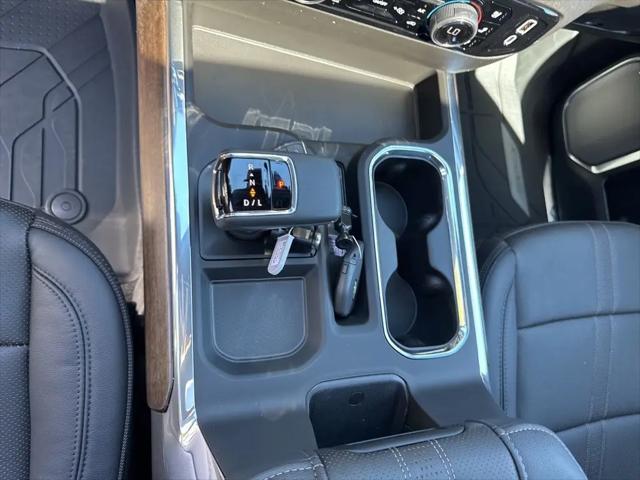 2025 Chevrolet Silverado 1500 4WD Crew Cab Short Bed High Country