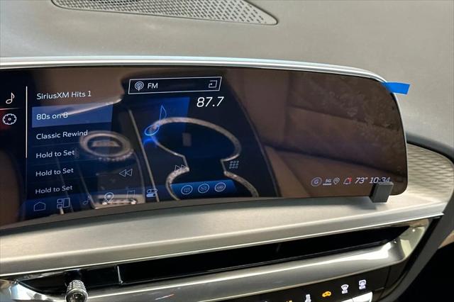 2025 Cadillac iQ Luxury w/1SE