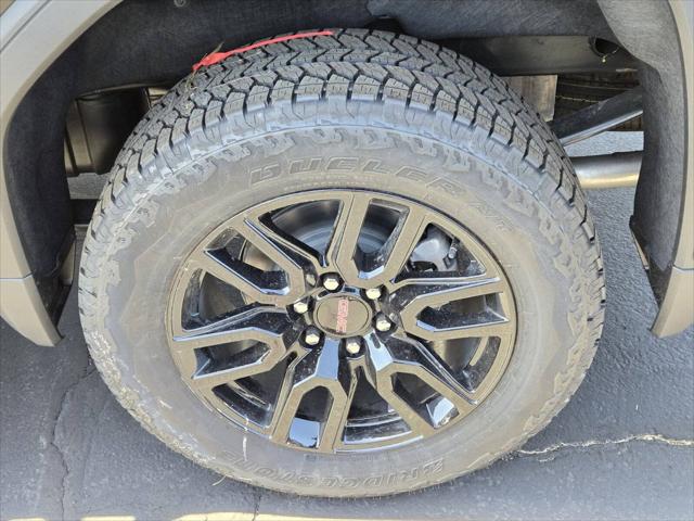 2025 GMC Sierra 1500 4WD Crew Cab Short Box Elevation with 3SB