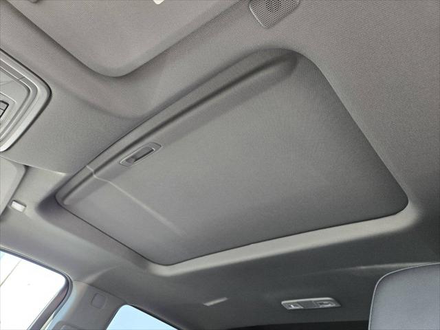 2025 GMC Sierra 1500 4WD Crew Cab Short Box Elevation with 3SB