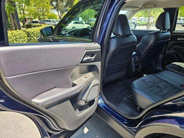 2024 Mitsubishi Outlander SE Black Edition S-AWC
