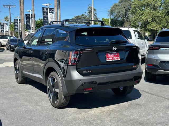 2025 Nissan Kicks SR FWD