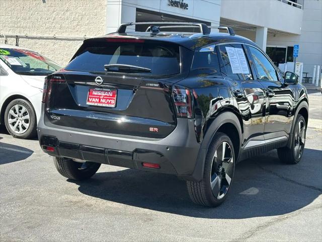 2025 Nissan Kicks SR FWD