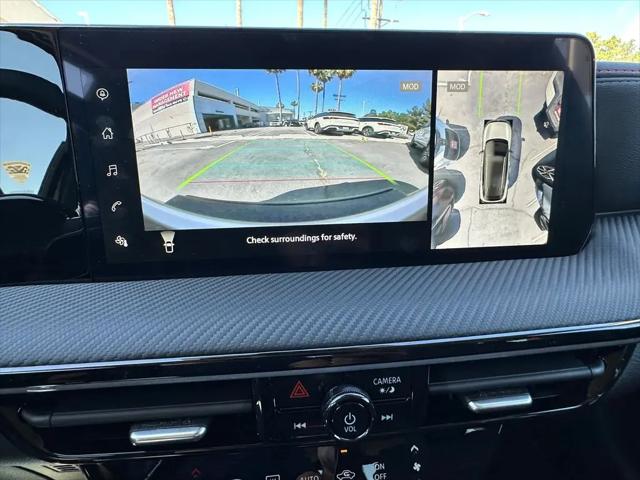 2025 Nissan Kicks SR FWD