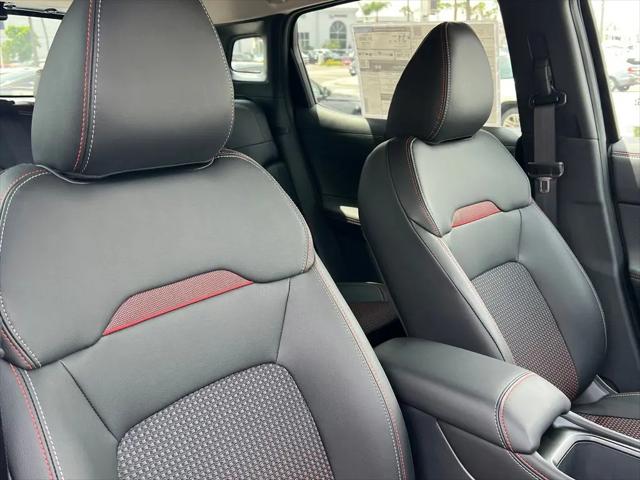 2025 Nissan Kicks SR FWD
