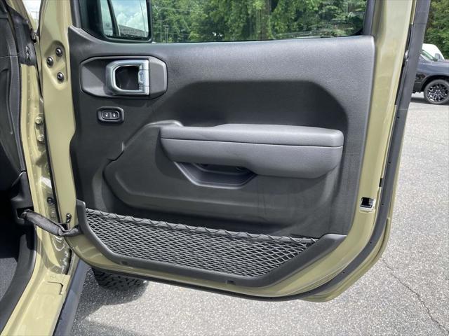 2025 Jeep Wrangler 4-Door Willys 4x4
