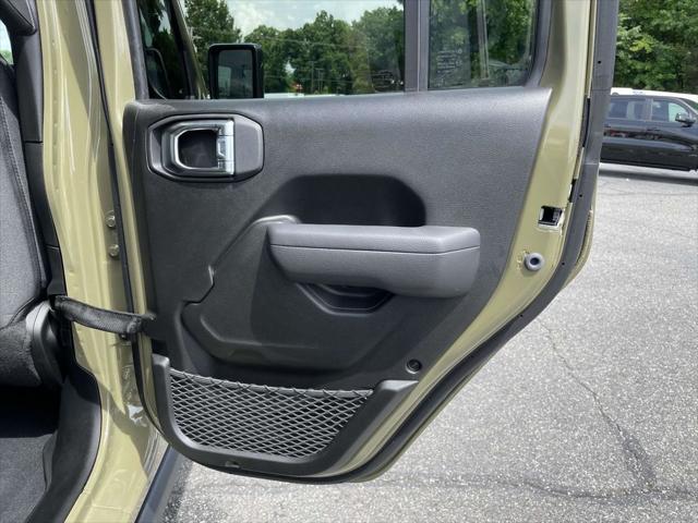 2025 Jeep Wrangler 4-Door Willys 4x4