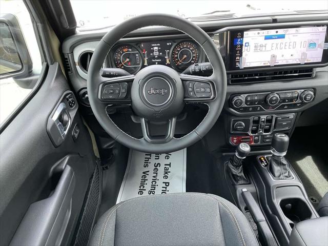 2025 Jeep Wrangler 4-Door Willys 4x4