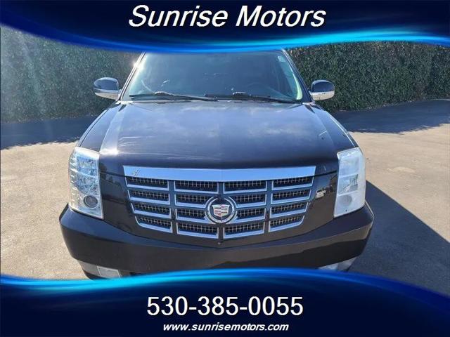 2014 Cadillac Escalade Standard