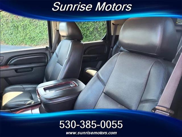 2014 Cadillac Escalade Standard