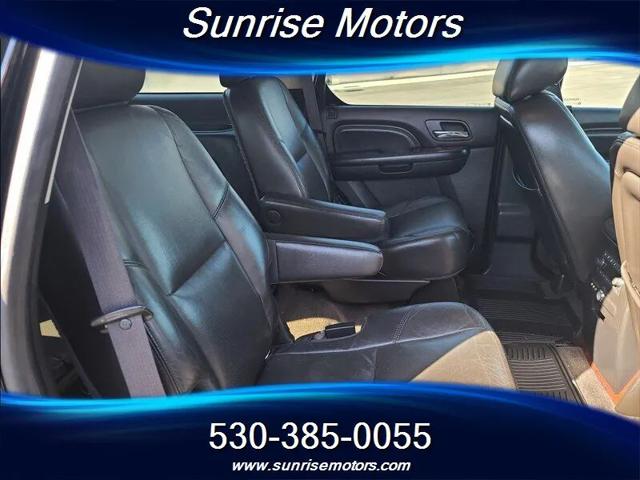 2014 Cadillac Escalade Standard