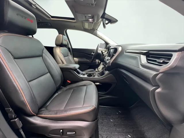 2020 GMC Acadia AWD AT4