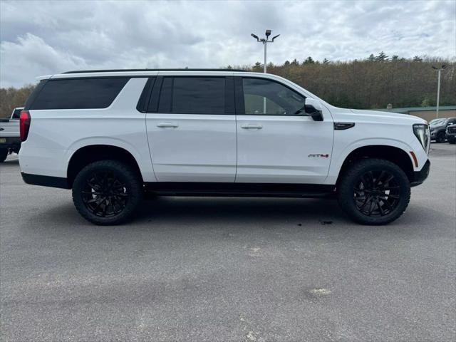 2025 GMC Yukon XL 4WD AT4