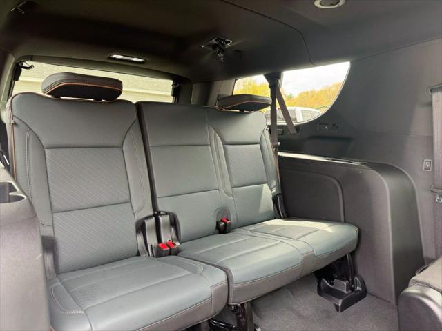 2025 GMC Yukon XL 4WD AT4