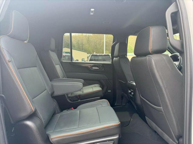 2025 GMC Yukon XL 4WD AT4