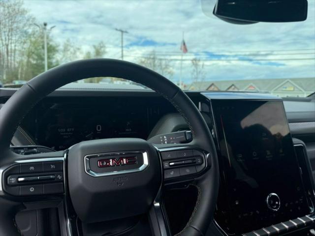2025 GMC Yukon XL 4WD AT4
