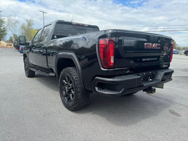 2025 GMC Yukon XL 4WD AT4