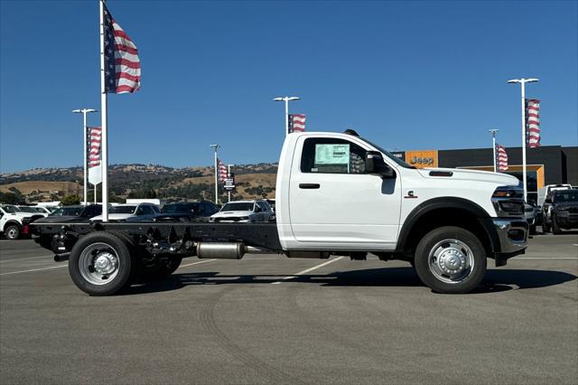 2025 RAM Ram 5500 Chassis Cab RAM 5500 TRADESMAN CHASSIS REGULAR CAB 4X4 84 CA
