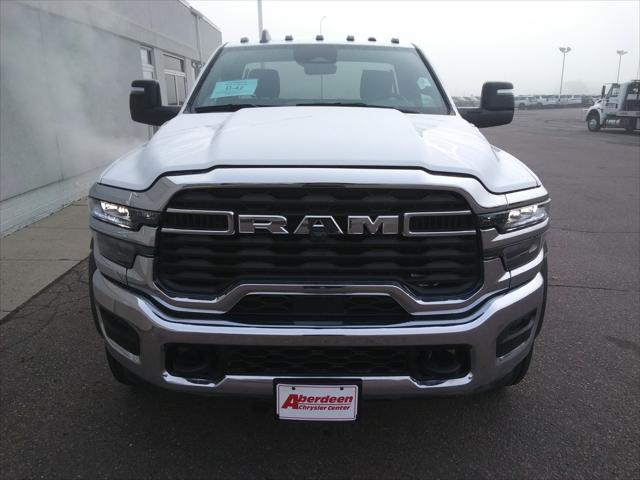 2025 RAM Ram 5500 Chassis Cab RAM 5500 TRADESMAN CHASSIS REGULAR CAB 4X4 84 CA 2025 RAM Ram 5500 Chassis Cab RAM 5500 TRADESMAN CHASSIS REGULAR CAB 4X4 84 CA