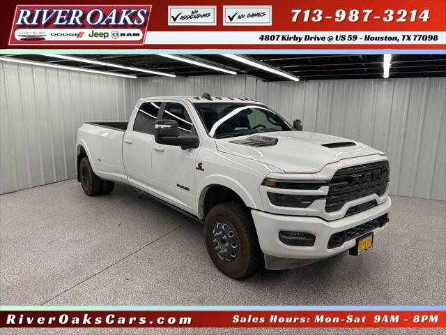 2025 RAM Ram 3500 RAM 3500 LIMITED CREW CAB 4X4 8 BOX