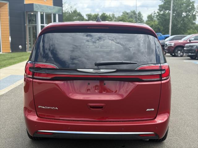 2025 Chrysler Pacifica PACIFICA SELECT AWD