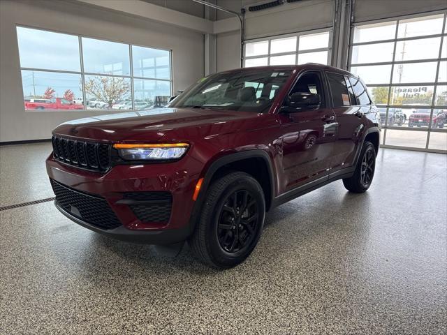 2024 Jeep Grand Cherokee Altitude 4x4 2024 Jeep Grand Cherokee Altitude 4x4