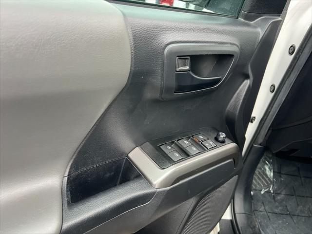 2022 Toyota Tacoma SR5 V6
