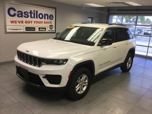 2023 Jeep Grand Cherokee Laredo 4x4