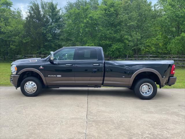 2019 RAM 3500 Longhorn Crew Cab 4x4 8 Box