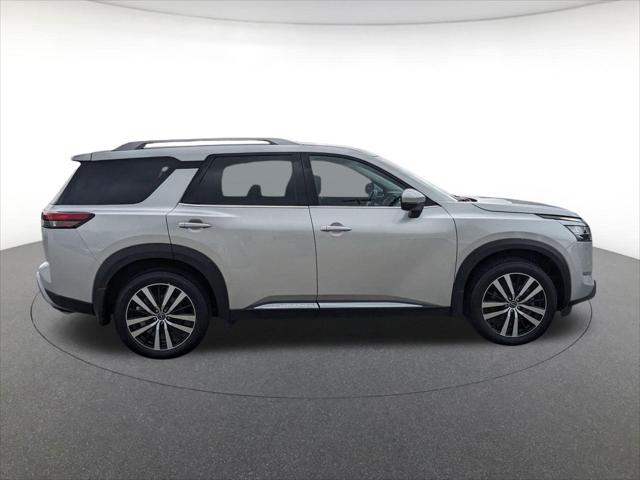 2024 Nissan Pathfinder Platinum FWD