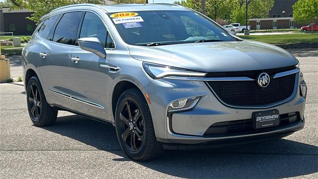 2023 Buick Enclave Essence AWD
