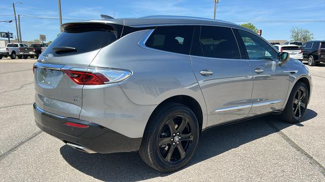 2023 Buick Enclave Essence AWD