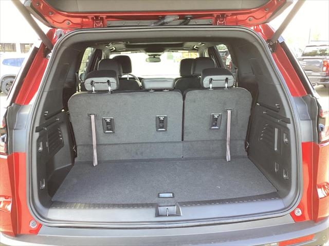2025 GMC Acadia AWD AT4