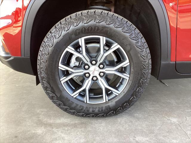 2025 GMC Acadia AWD AT4