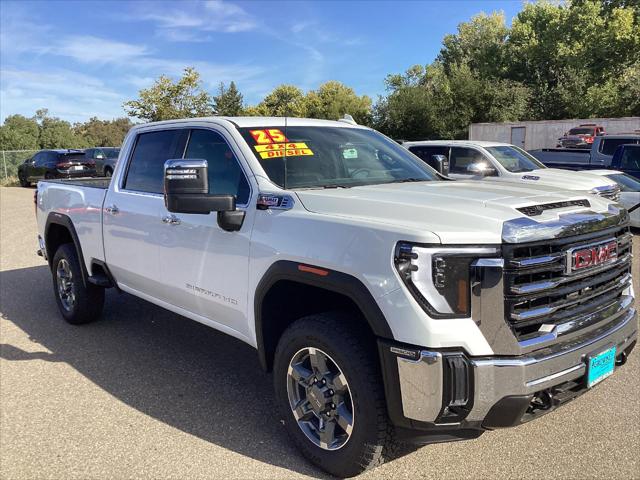 2025 GMC Sierra 2500HD 4WD Crew Cab Standard Bed SLT