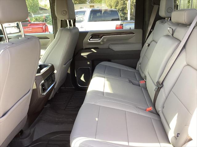 2025 GMC Sierra 2500HD 4WD Crew Cab Standard Bed SLT