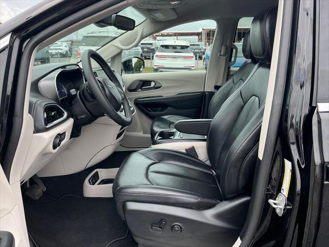 Used 2024 Chrysler Pacifica Hybrid For Sale in Muscle Shoals, AL