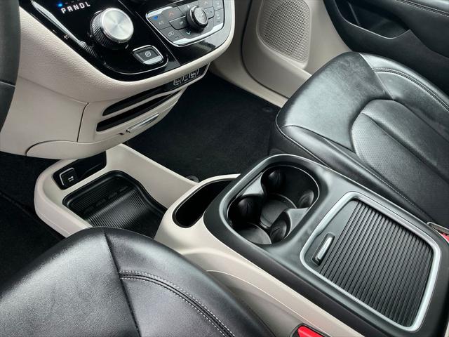 Used 2024 Chrysler Pacifica Hybrid For Sale in Muscle Shoals, AL