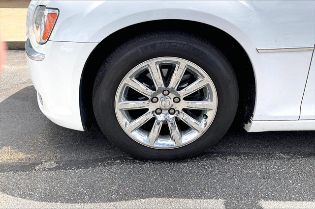 Used 2014 Chrysler 300 For Sale in Olive Branch, MS