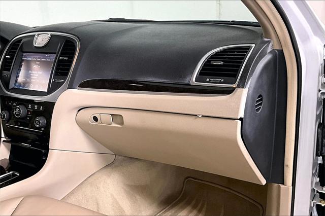Used 2014 Chrysler 300 For Sale in Millington, TN